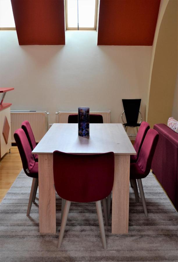 Rozsi Mama Villa Совата Екстериор снимка