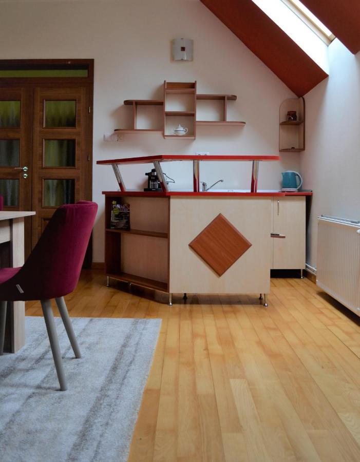 Rozsi Mama Villa Совата Екстериор снимка