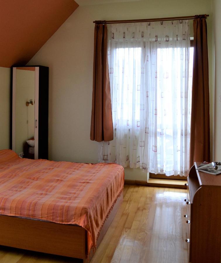 Rozsi Mama Villa Совата Екстериор снимка